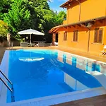 Hébergement de vacances Landgut Tenutaquarantaolivi By Interhome